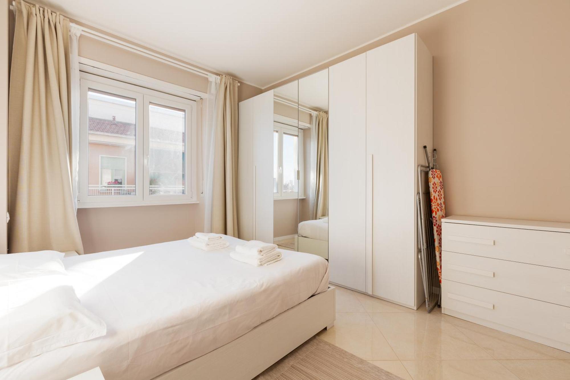 Niguarda Bright Apartment W/ Balcony Milan Exterior photo